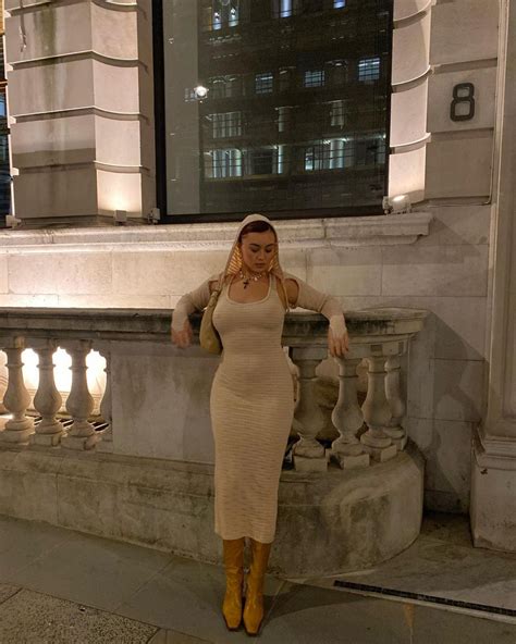 Millie Hannah - Live Stream Video and Photos 03/29/2022 • CelebMafia