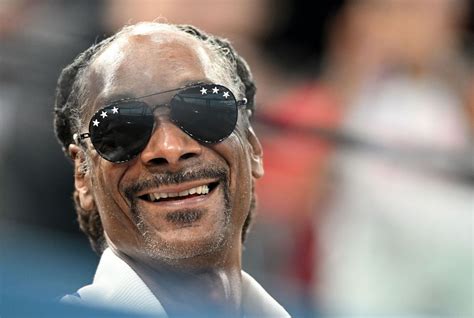 Does Snoop Dogg still have a football league? Complete list of players ...
