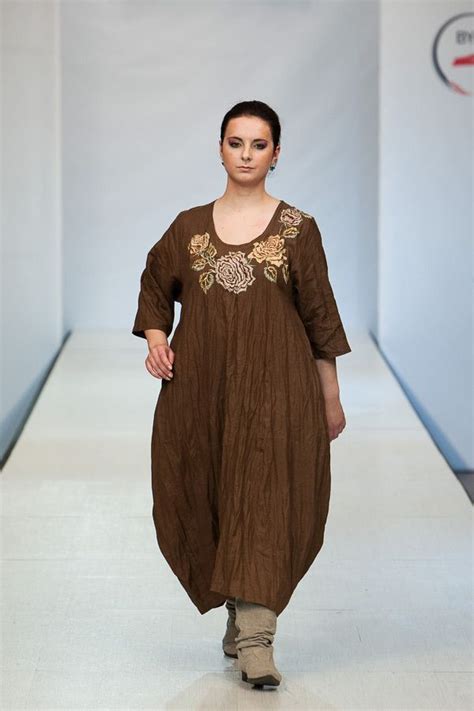 Belarus Fashion Week. Эта странная "мода". | Plus size fashion, Fashion ...
