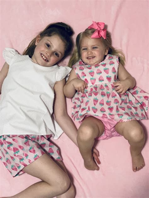 Sister matching outfits | Sister outfits, Matching kids outfits
