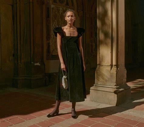 Celestine Dress - Black | DÔEN