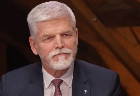 jak bydli ctvrty prezident petr pavel   nem rikaji sousede zivot