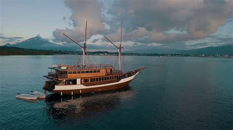 Kireina – Indonesia Yacht Charter