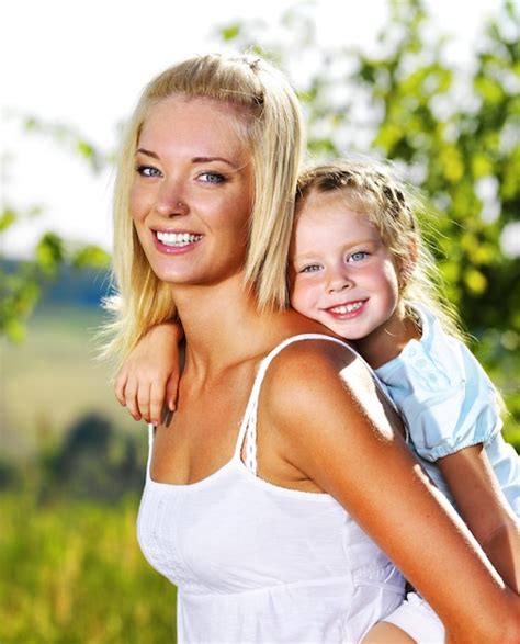 smile daughter pictures