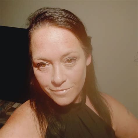 Obituary: Remembering the Life of Holly Wallace 17