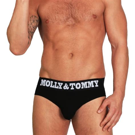 Molly & Tommy – MOLLY AND TOMMY