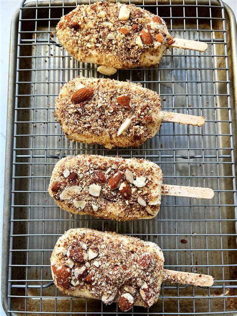 Copycat Good Humor Toasted Almond Bars - rachLmansfield