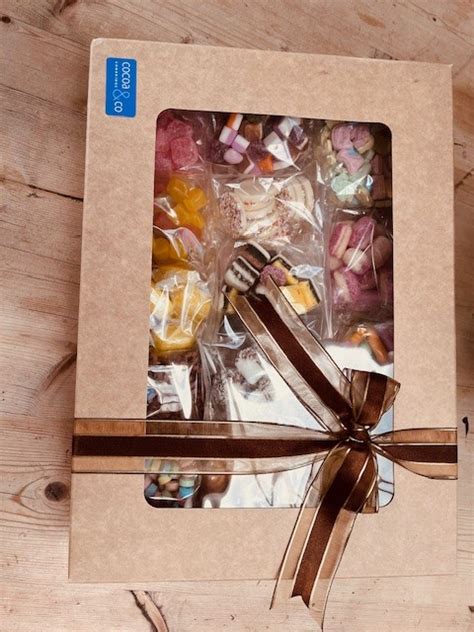 Retro Sweet Selection Box – Cocoa & Co.