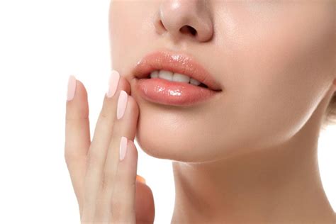 News - How Does Diisostearyl Malate Revolutionize Modern Makeup?