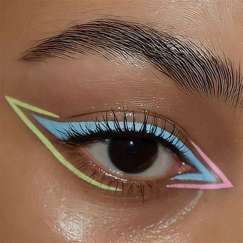 Летняя геометрия (много фото) | Art maquillage des yeux, Eyeliner ...