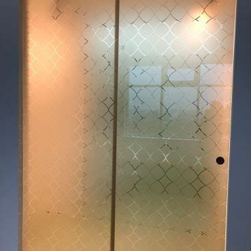 Стеклянная душевая в ванной - Design Glass