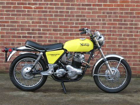 Norton 750 S Commando | Anthony Godin
