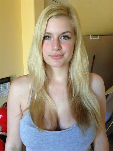 Danielle Delaunay – Height, Weight, Age
