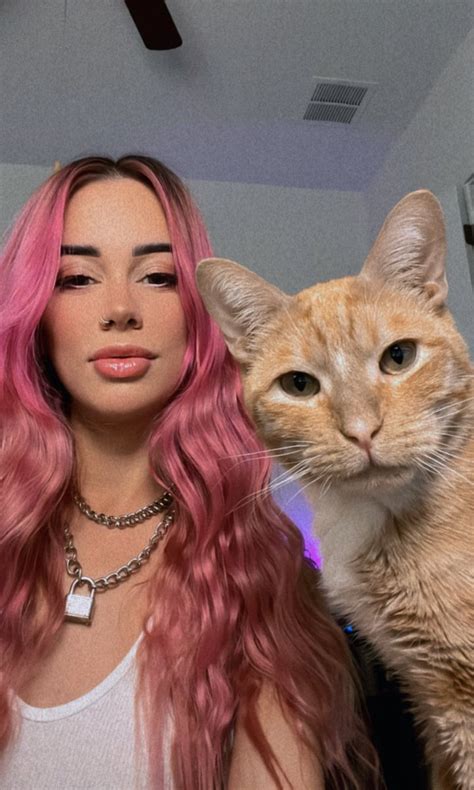 riley  twitter caught