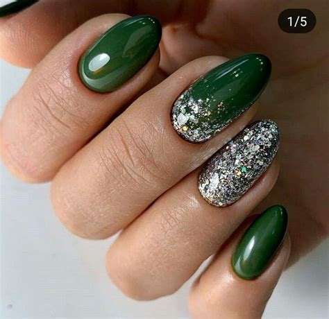 Маникюр | Nail colors winter, Green nails, Winter nails