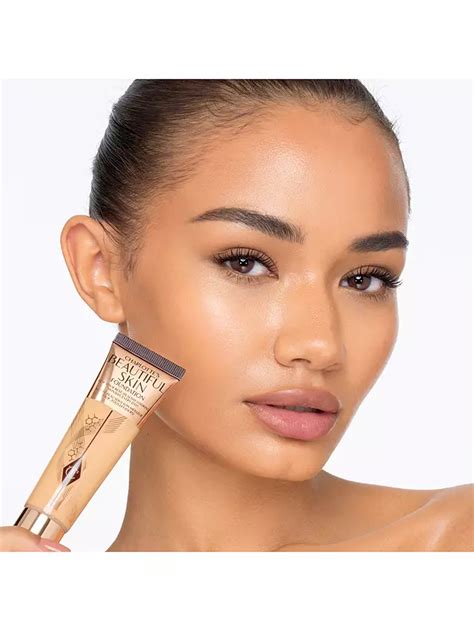 Charlotte Tilbury Beautiful Skin Foundation, 8 Warm
