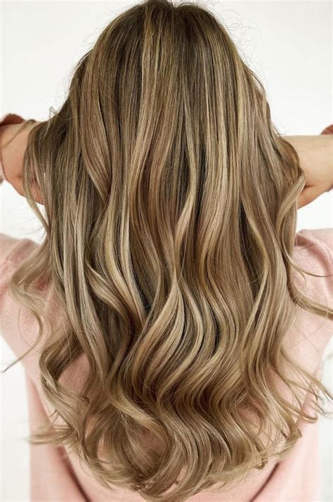 Dirty Blonde Hair With Highlights