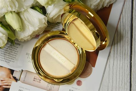 Gucci Poudre De Beauté Matte Compact Powder: мой отзыв о пудре в оттенке 02