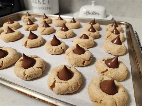 The Best Holiday Cookie and Candy Recipes | Here's a very simple and