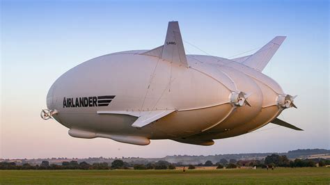 worlds longest airship   star hotel  cabin