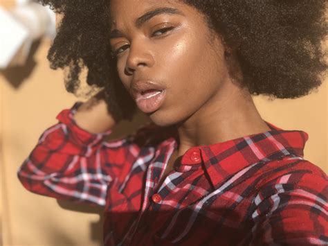 Dewy glow by @fentybeauty @soniakashu Model @AshleyLoii IG | Model