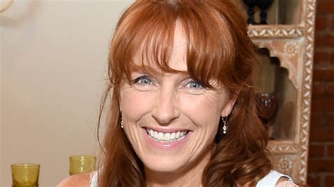 karen  laine talks  hgtv special good bones  yards