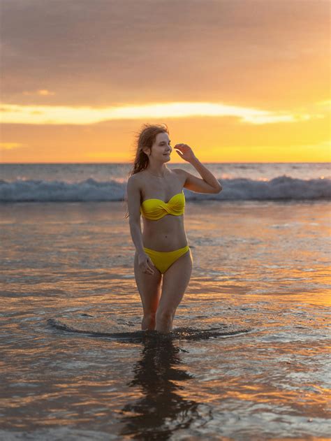 Sabrina+Carpenter+In+A+Bikini Photos, Download The BEST Free Sabrina