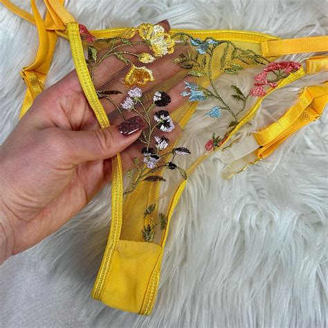 Sheer Bra Bra and Panty Set Mesh Panty Lingerie Flower Sheer Bra See