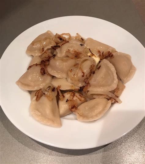 Вареники с картофелем и грибами🥟 - рецепт автора Рататуй Тимурович