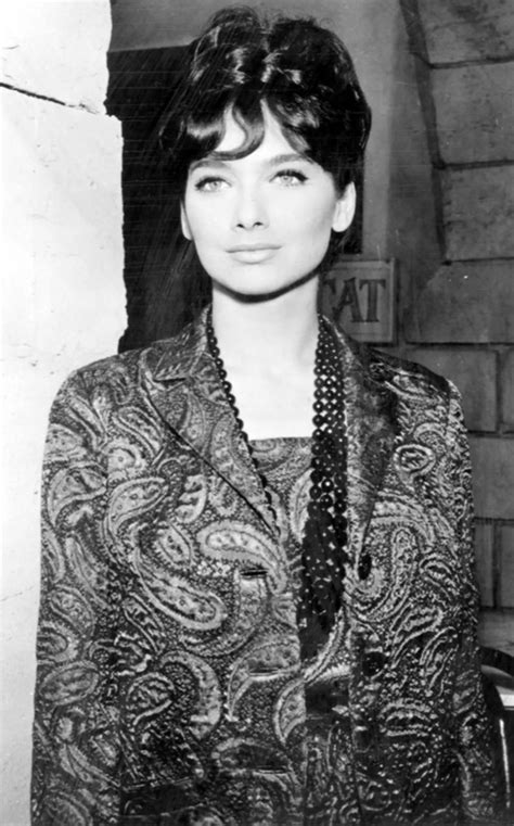 28 Facts About Suzanne Pleshette | FactSnippet