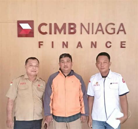 diluar kemanusiaan karyawan pt cimb niaga finance medan  phk