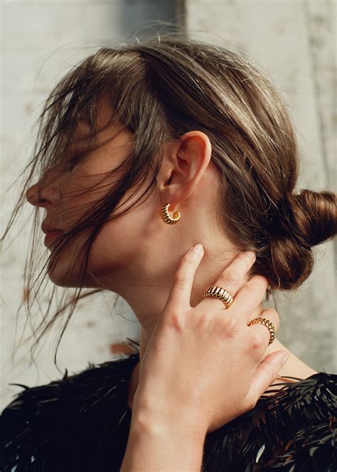 The Charlotte Collection: Bold Chunky Gold & Silver Jewelry | Mejuri