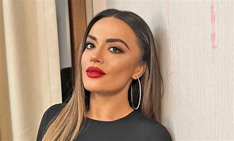 Во вакво издание одамна не сме ја виделе – Елена Ристеска направи лом ...