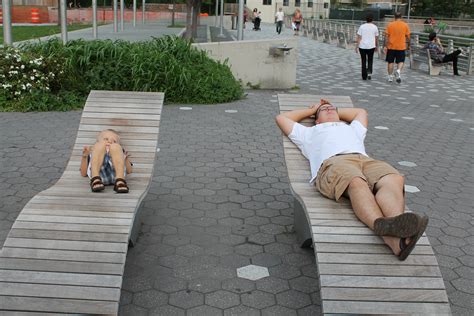 WIAW Picnic at the Piers - Frolic Through Life