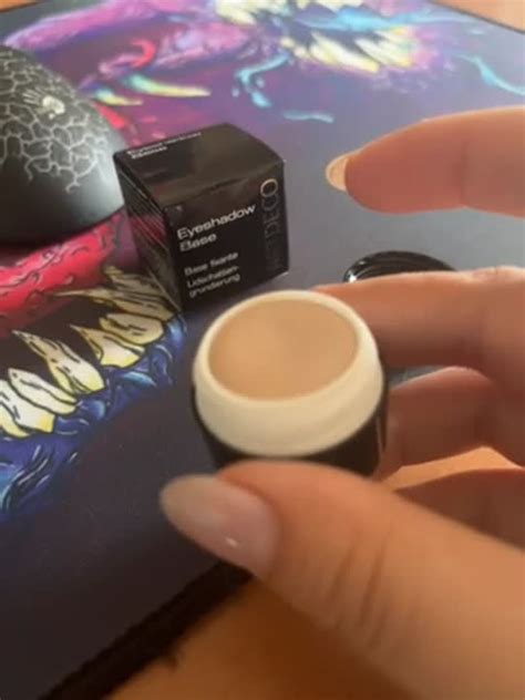 Праймеры для век ARTDECO Основа под тени нейтрального цвета Eye Shadow ...