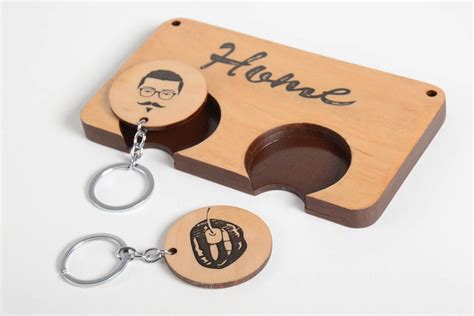 Деревянные брелоки: пошаговый мастер-класс - COLLECTION-DESIGN.RU