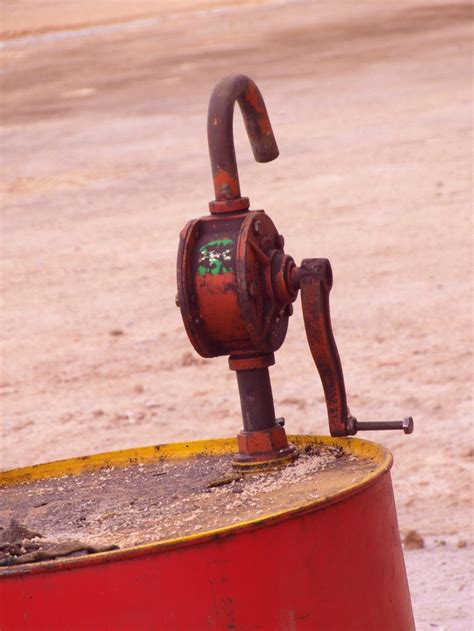 photo oil drum  pump barrel drum hand