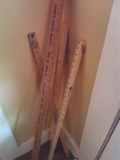 AntiqueWeekend: Things I love: Yard Sticks
