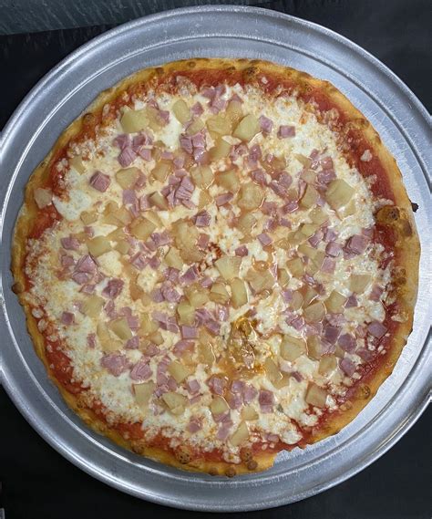 Hawaiian Pizza - Marinos Italian Food