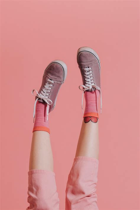 legs    air royalty  photo