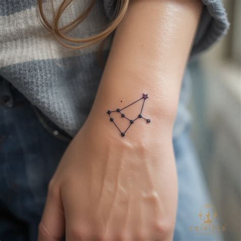 stunning wrist tattoos  women    elegant