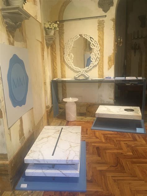 New Modern Coffee Table in Calacatta Gold Marble, creator Stefano