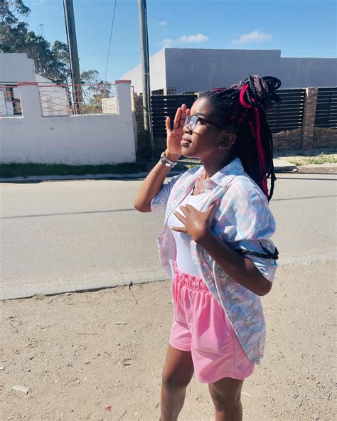 Lynn Tianna | Whenyu get a chance eat🍱🥗bath💦🧖‍♀️and enjoy the little yu