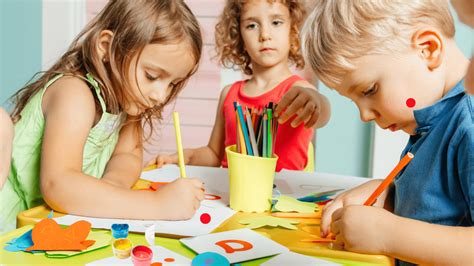 Using stencils in early childhood - Toddlers Need