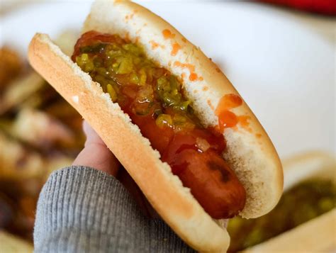 how long to airfry hot dogs