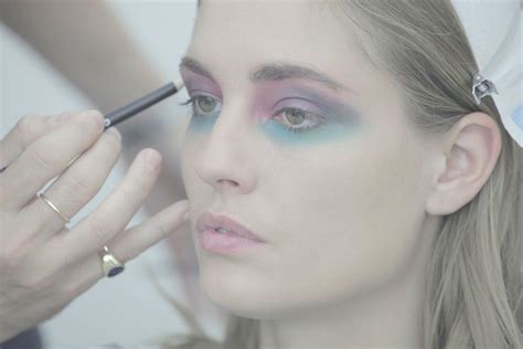 Макияж с показа Chanel весна-лето 2015 | Beauty Insider
