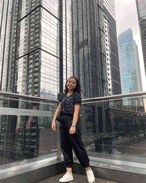 Christina Angel (@christiinangel) • Instagram photos and videos