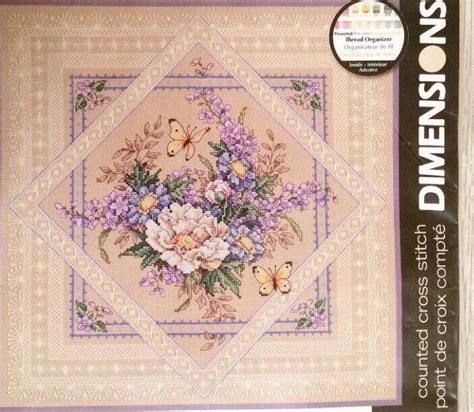 Dimensions 35105 Flowers and Lace Counted | План