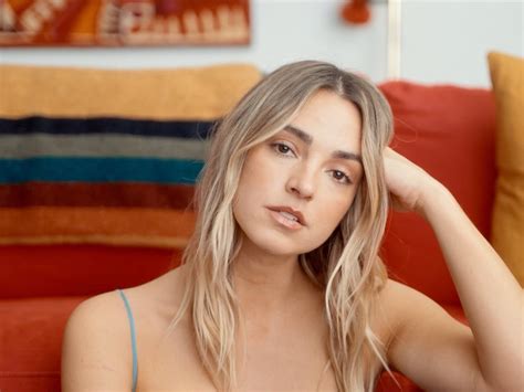 Katelyn Tarver Biography, Height, Weight, Age, Movies, Husband, Family ...