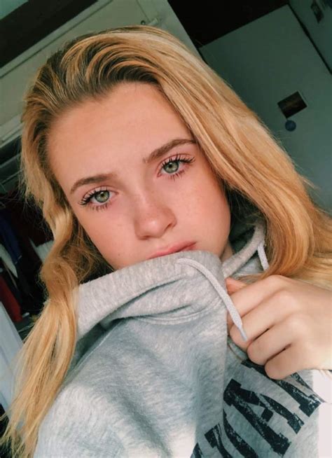Ellie black | Wiki | Harry Potter Role Play Amino